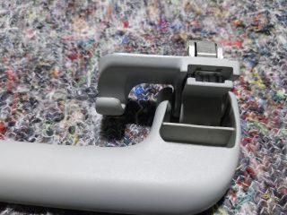 bontott AUDI A3 Bal hátsó Kapaszkodó (Felső)