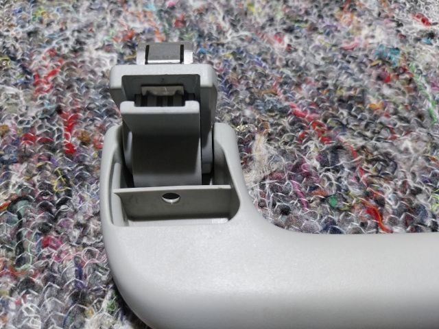 bontott AUDI A3 Bal hátsó Kapaszkodó (Felső)