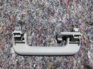 bontott AUDI A3 Bal hátsó Kapaszkodó (Felső)