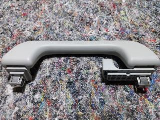 bontott AUDI A3 Bal hátsó Kapaszkodó (Felső)