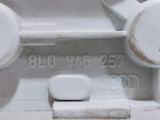 bontott AUDI A3 Bal Hátsó Lámpa Foglalat