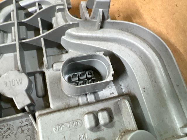 bontott AUDI A3 Bal Hátsó Lámpa Foglalat