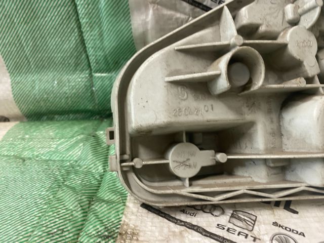 bontott AUDI A3 Bal Hátsó Lámpa Foglalat