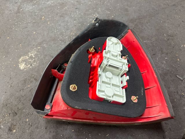 bontott AUDI A3 Bal Hátsó Lámpa