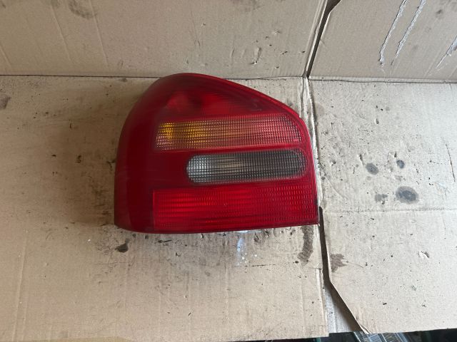 bontott AUDI A3 Bal Hátsó Lámpa