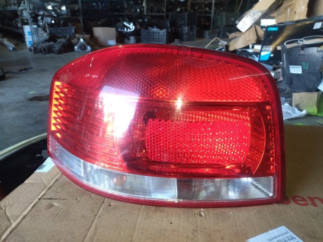 bontott AUDI A3 Bal Hátsó Lámpa