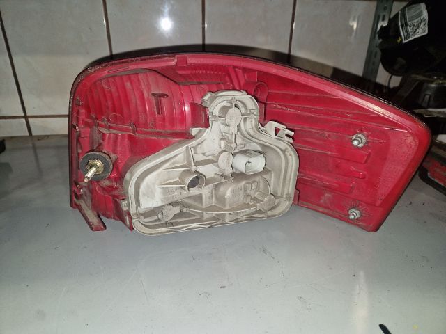 bontott AUDI A3 Bal Hátsó Lámpa