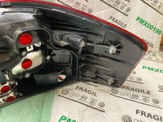 bontott AUDI A3 Bal Hátsó Lámpa