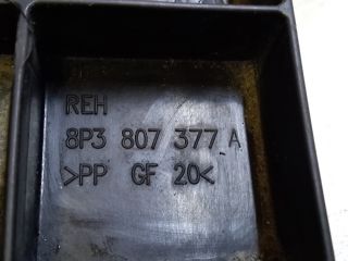 bontott AUDI A3 Bal hátsó Lökhárító Tartó (Műanyag)