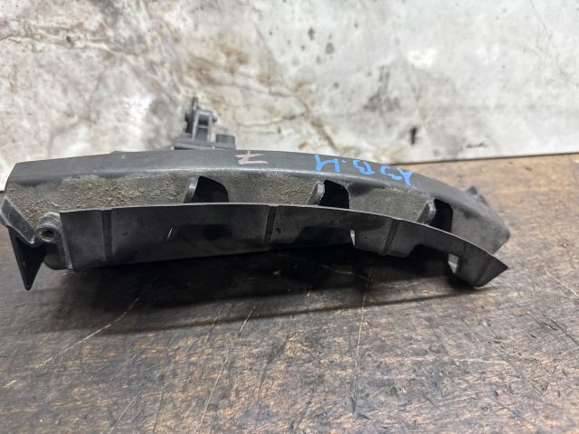 bontott AUDI A3 Bal hátsó Lökhárító Tartó (Műanyag)