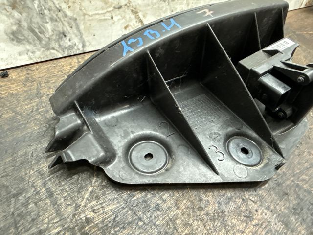 bontott AUDI A3 Bal hátsó Lökhárító Tartó (Műanyag)