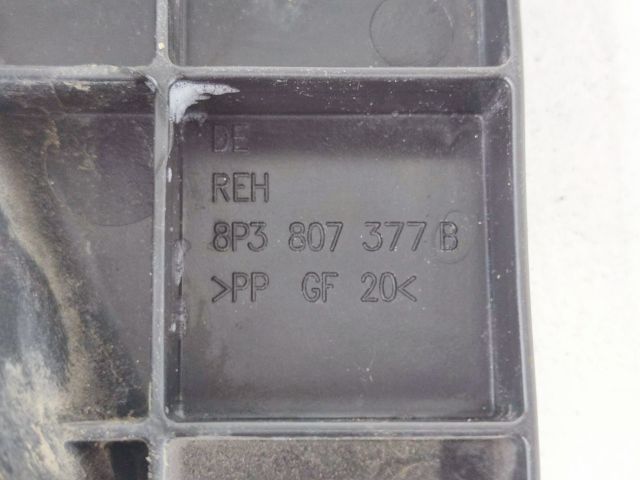 bontott AUDI A3 Bal hátsó Lökhárító Tartó (Műanyag)