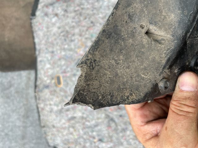 bontott AUDI A3 Bal hátsó Lökhárító Tartó (Műanyag)