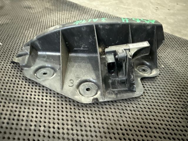 bontott AUDI A3 Bal hátsó Lökhárító Tartó (Műanyag)