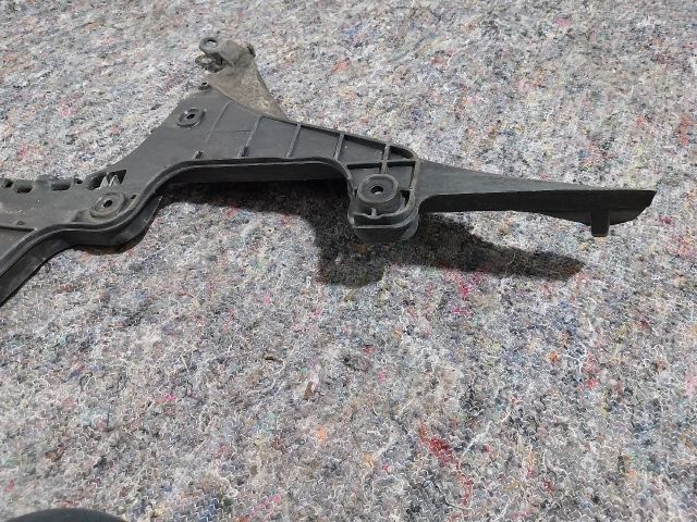 bontott AUDI A3 Bal hátsó Lökhárító Tartó (Műanyag)