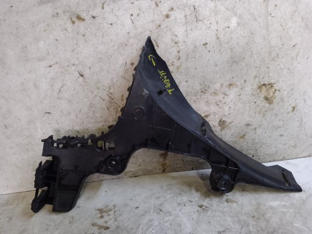 bontott AUDI A3 Bal hátsó Lökhárító Tartó (Műanyag)