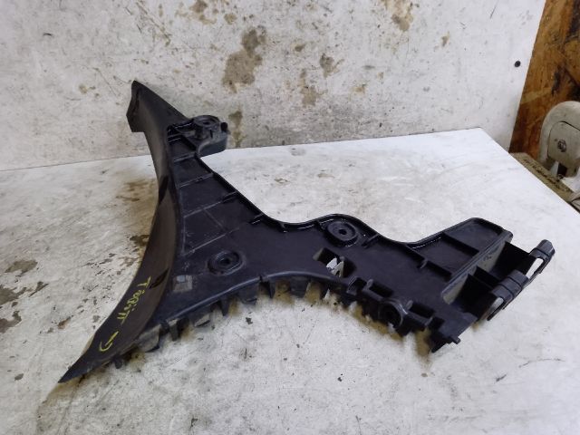 bontott AUDI A3 Bal hátsó Lökhárító Tartó (Műanyag)