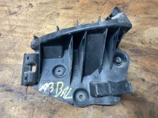 bontott AUDI A3 Bal hátsó Oldal Lökhárító Tartó (Műanyag)