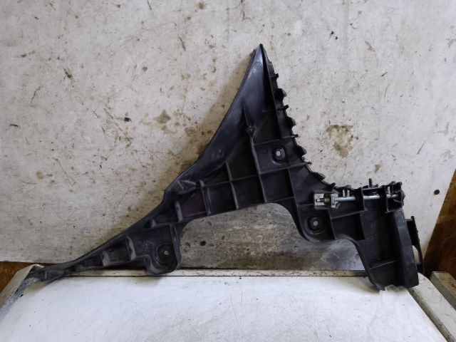 bontott AUDI A3 Bal hátsó Oldal Lökhárító Tartó (Műanyag)