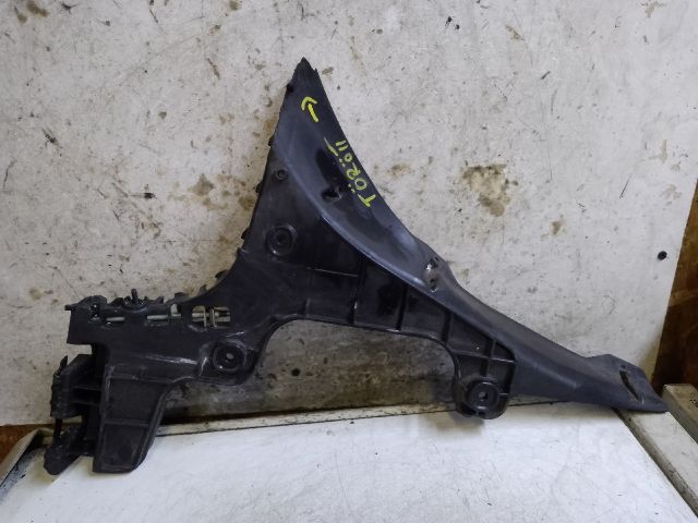 bontott AUDI A3 Bal hátsó Oldal Lökhárító Tartó (Műanyag)