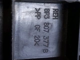 bontott AUDI A3 Bal hátsó Oldal Lökhárító Tartó (Műanyag)