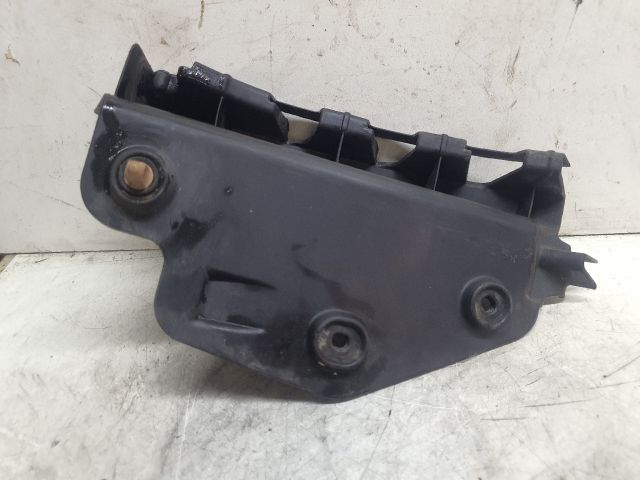 bontott AUDI A3 Bal hátsó Oldal Lökhárító Tartó (Műanyag)