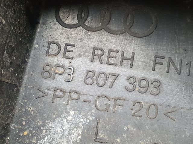 bontott AUDI A3 Bal hátsó Oldal Lökhárító Tartó (Műanyag)