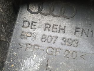 bontott AUDI A3 Bal hátsó Oldal Lökhárító Tartó (Műanyag)