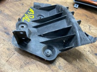 bontott AUDI A3 Bal hátsó Oldal Lökhárító Tartó (Műanyag)