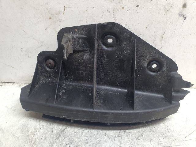 bontott AUDI A3 Bal hátsó Oldal Lökhárító Tartó (Műanyag)