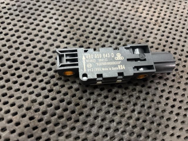 bontott AUDI A3 Bal hátsó Oldal Ütközés Érzékelő