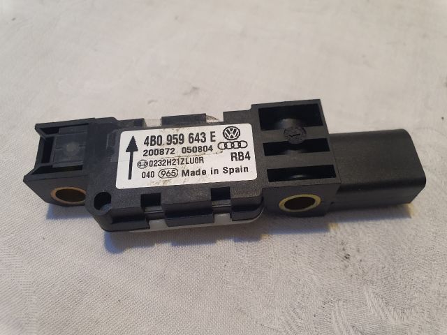 bontott AUDI A3 Bal hátsó Oldal Ütközés Érzékelő