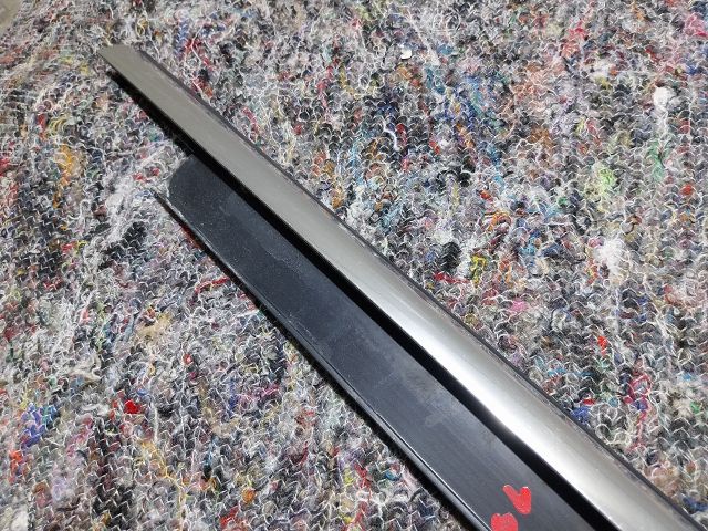 bontott AUDI A3 Bal hátsó Vízlehúzó Gumicsík