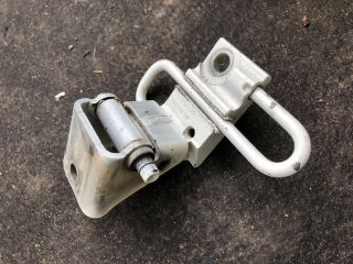 bontott AUDI A3 Bal hátsó Zsanér