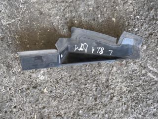 bontott AUDI A3 Bal Hűtő Légterelő