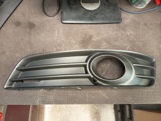 bontott AUDI A3 Bal Ködlámpa Rács