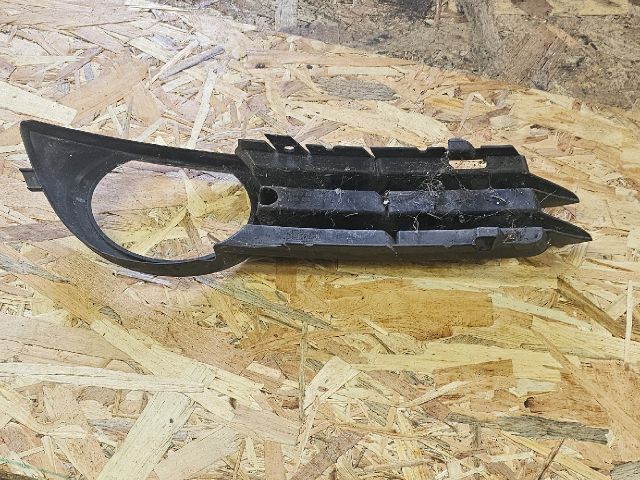 bontott AUDI A3 Bal Ködlámpa Rács