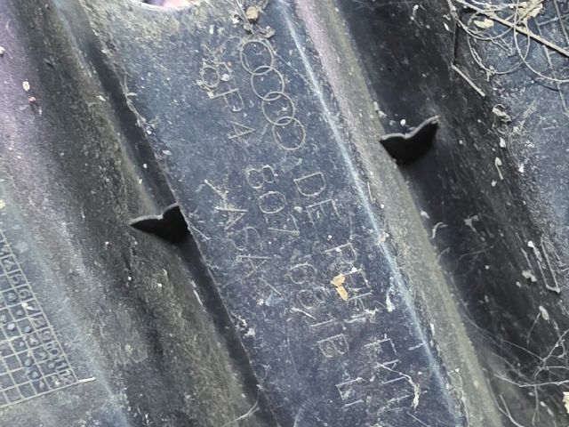 bontott AUDI A3 Bal Ködlámpa Rács