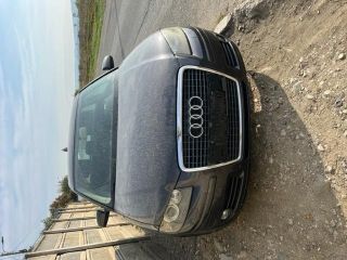 bontott AUDI A3 Bal Ködlámpa Rács