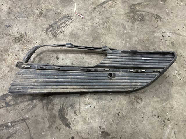 bontott AUDI A3 Bal Ködlámpa Rács