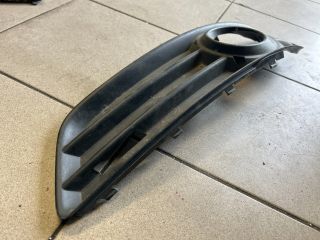 bontott AUDI A3 Bal Ködlámpa Rács