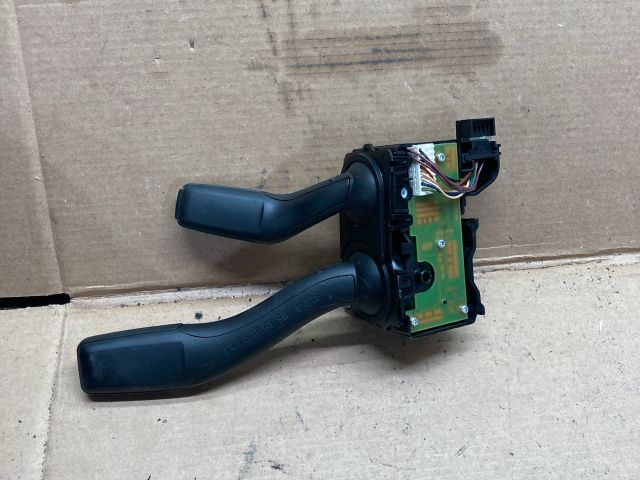 bontott AUDI A3 Bal Kormánykapcsoló Irányjelző (Tempomatos)