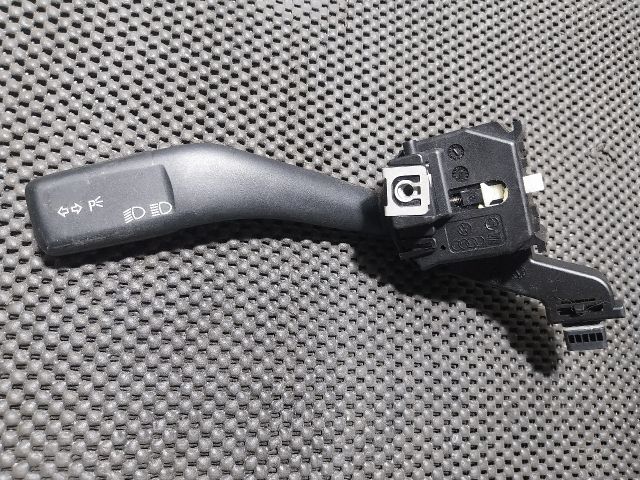 bontott AUDI A3 Bal Kormánykapcsoló Irányjelző