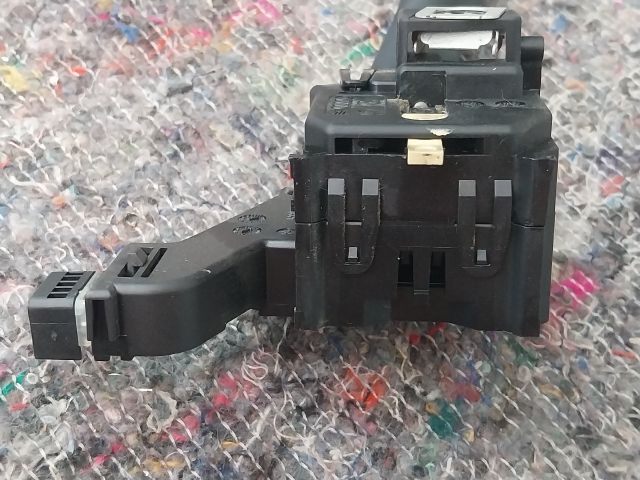 bontott AUDI A3 Bal Kormánykapcsoló Irányjelző