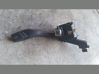 bontott AUDI A3 Bal Kormánykapcsoló Irányjelző