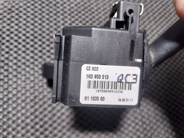 bontott AUDI A3 Bal Kormánykapcsoló Irányjelző