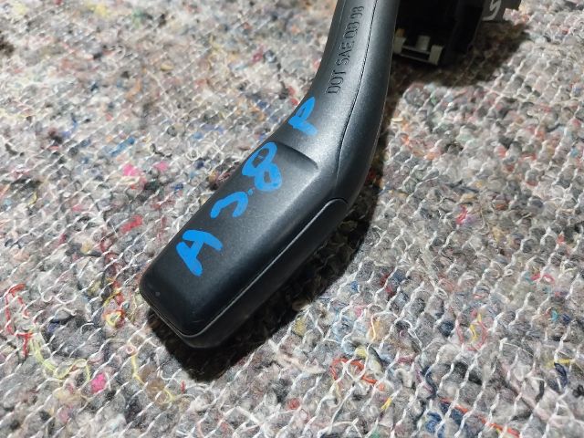 bontott AUDI A3 Bal Kormánykapcsoló Irányjelző