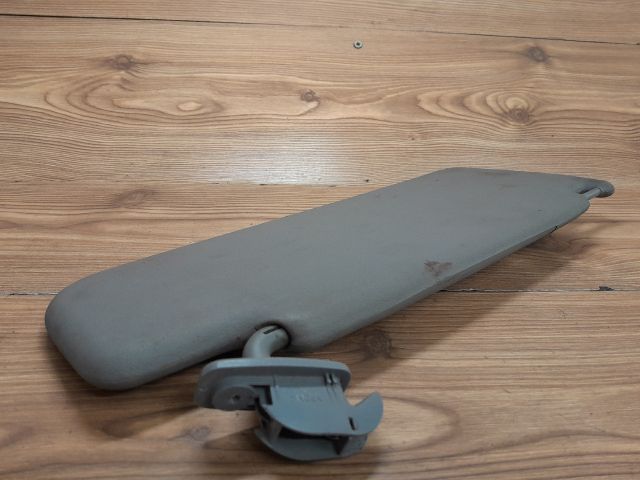 bontott AUDI A3 Bal Napellenző