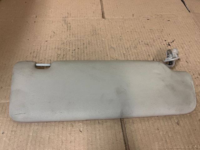 bontott AUDI A3 Bal Napellenző