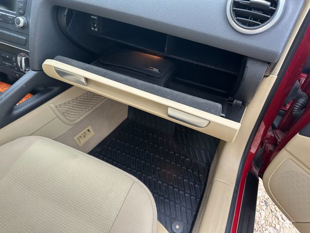 bontott AUDI A3 Bal Övfeszítő Biztonsági Öv